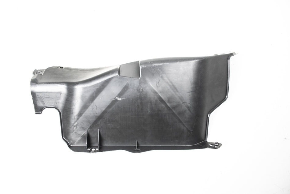 Coprimotore Inferiore Laterale Destro-Stampaggio A Iniezione Per Audi A3 3/5 Porte (8v1/8va) (AD0161903)