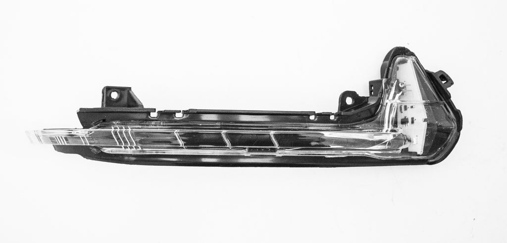Fanale Bianco Per Retrovisore Destro Per Audi A6 (4gc) (AD0407415)