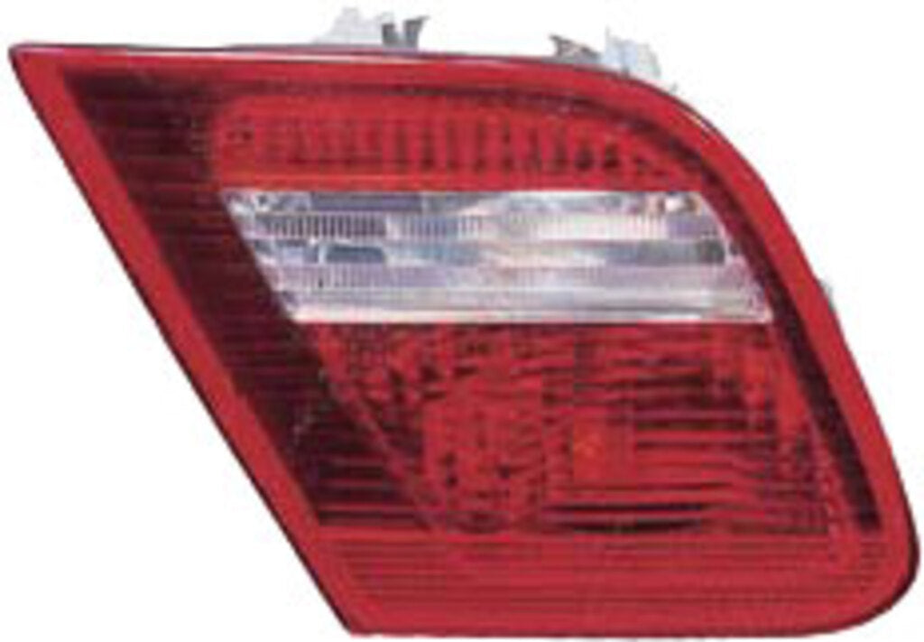 Fanale Posteriore Sinistro-Interno-Senza Portalampada-Bianco Per Bmw 3 Series - E46 Coupe' (BM0224164)
