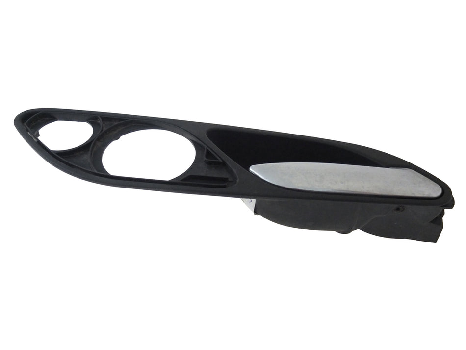 Maniglia Anteriore Destra-Interna-Con Leva Cromata-Con Mostrina Nera Per Bmw 3 Series - E46 Coupe' (BM0228401)