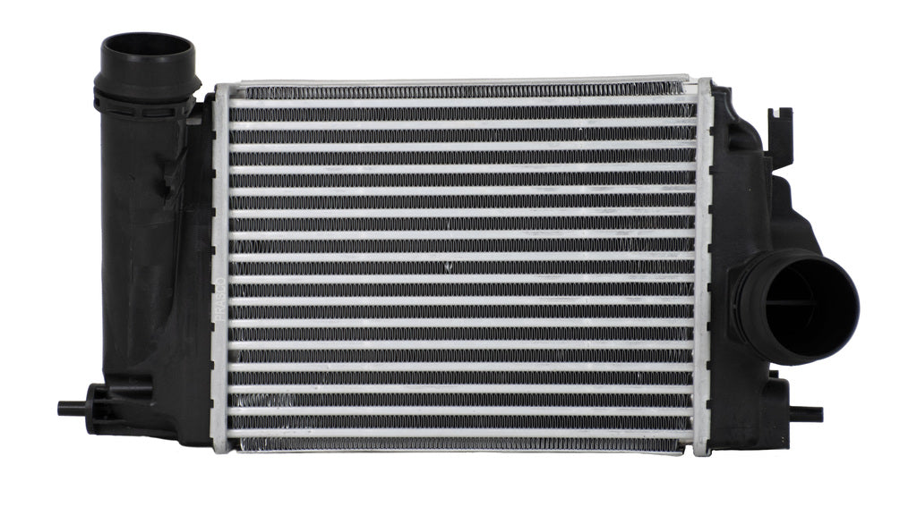 Intercooler Per Nissan Qashqai (j11) (DS712N002)