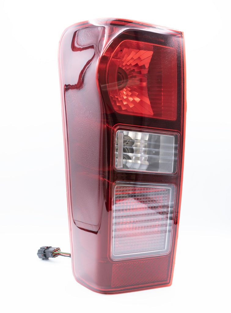 Fanale Posteriore Sinistro-Con Portalampada-Con Cavi-Versione Kioto Mod. Europa Per Isuzu D-Max (IZ8264064)