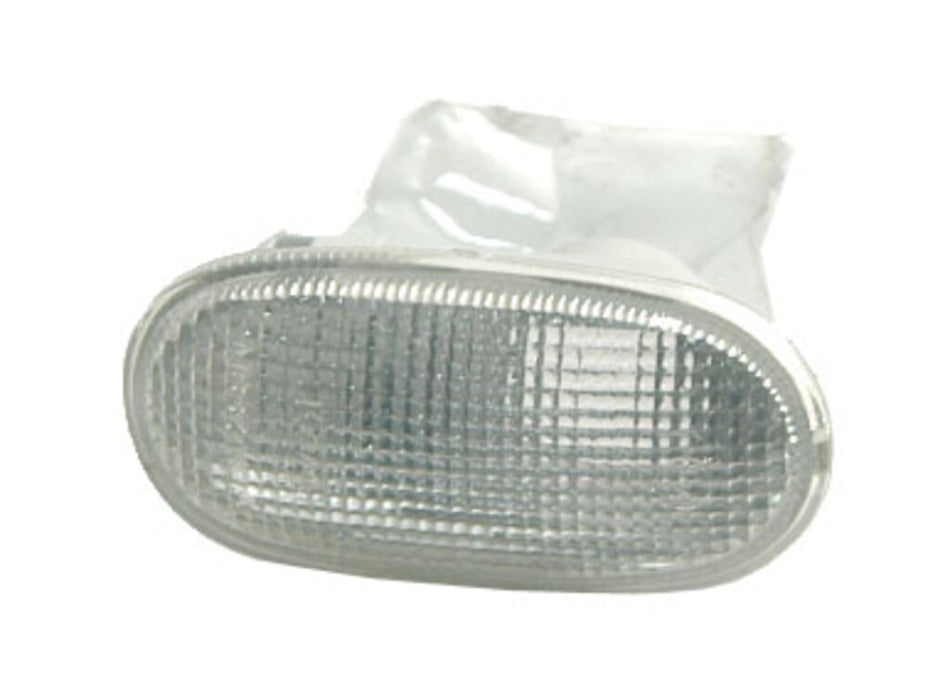 Fanale Laterale Destro/sinistro-Bianco-Con Portalampada Per Mitsubishi L200 - Strada (MB8174040)