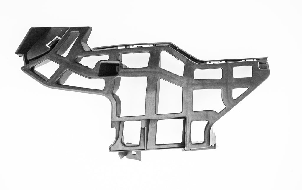 Staffa Sinistra Paraurti Anteriore Per Skoda Superb (SK4221004)
