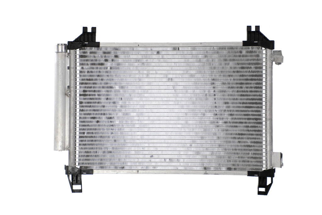 Condensatore Per Toyota Yaris (TY328C003)