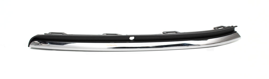 Modanatura Destra Paraurti Anteriore-Nera-Con Profilo Cromato Per Volkswagen Golf 7.5 (VG4041241)