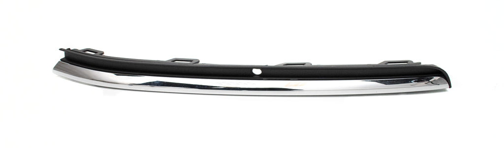 Modanatura Sinistra Paraurti Anteriore-Nera-Con Profilo Cromato Per Volkswagen Golf 7.5 (VG4041242)